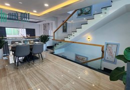 Bán Nhà cục đẹp, 4Tầng Bình Thọ, Thủ Đức - Hầm Để Xe Rộng Rãi, Sổ Đỏ Chính Chủ