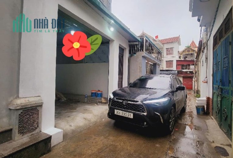 ĐẤT LIÊN MẠC - MẶT NGÕ THÔNG - 7 CHỖ VÀO TẬN ĐẤT - VƯỢNG KHÍ