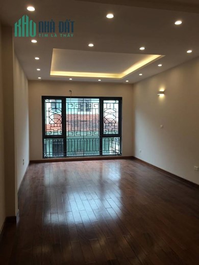 Chủ nhà cần bán nhà ngõ Thụy Khuê, thông sang phố Võng Thị dt 35 m2 x 5 t đẹp giá nhỉnh 6 tỷ