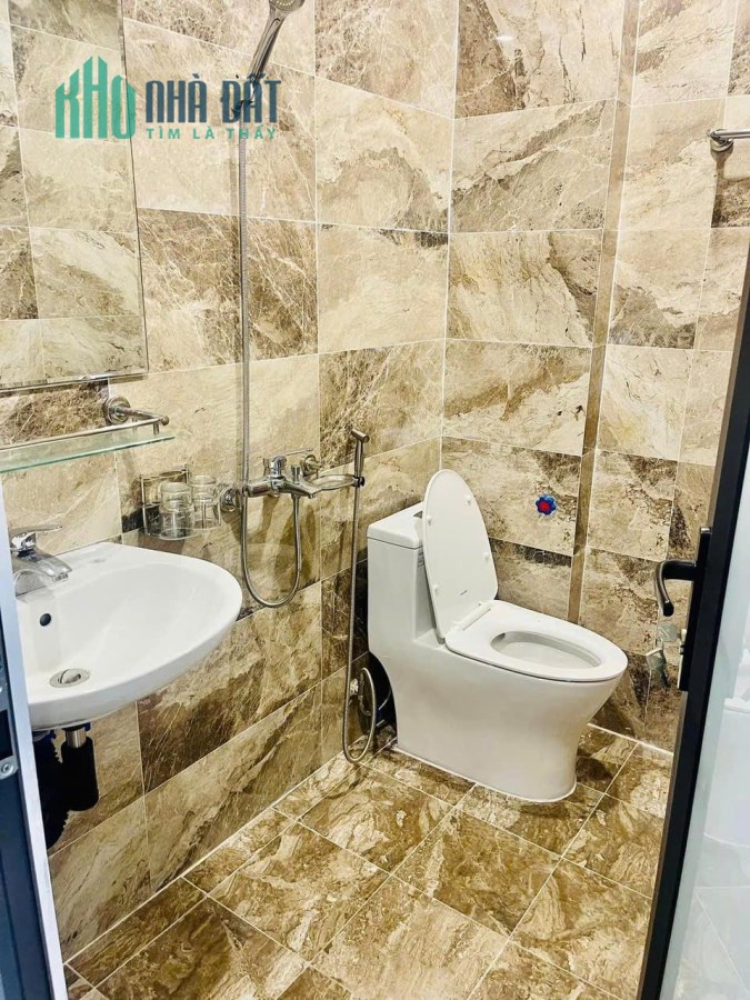 Bán nhà quận Thanh Xuân, Hà Nội, DT52m2, 7 tầng, thang máy, ô tô tránh, kinh doanh tốt. Giá 14,5 tỷ