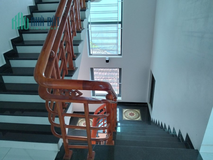 Bán nhà 3 tầng tổ 36, thị trấn Đông Anh, Hà Nội. Dt 46m, giá 4,5 tỷ.