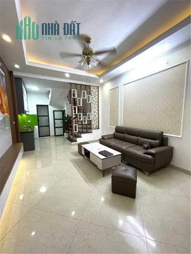Bán nhà mặt ngõ Khương Trung, Thanh Xuân. DT 40m, 5 tầng, xe ba gác đỗ tận cửa. Giá Nhỉnh 8 tỷ nhỏ