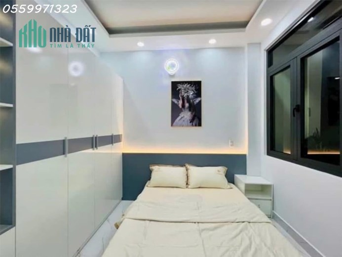 Siêu phẩm Bình Thạnh - Sát HXH - Gần Mặt tiền - Sổ đẹp vuông vức - Chỉ 4 tỏi 4
