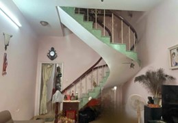 Bán nhà hẻm xe tải thông Tạ Quang Bửu Q.8 - 90 m2 - 3 tầng - Giá 8 Tỷ