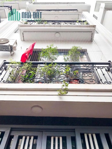Hiếm - Nhà Xuân Đỉnh, Mặt đường to, kinh doanh tốt, 58m2, giá 12 tỷ