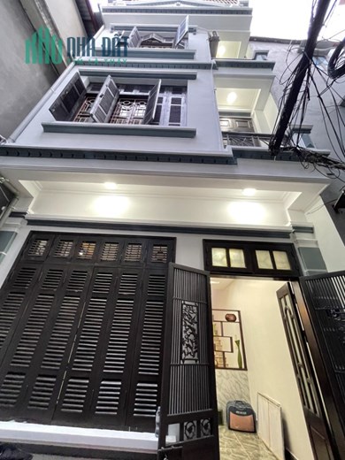 Chính chủ cần bán nhà phân lô Ngõ 12 Đào Tấn dt 37 m2 x 5 t mới tinh giá 6,5 tỷ