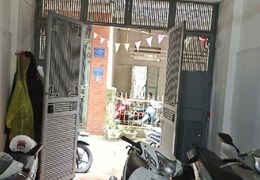 Ngõ rộng, gần ô tô, giá rẻ - Nhà 3 tầng ngõ 88 Ngọc Hà 74m chỉ 8.1 tỷ