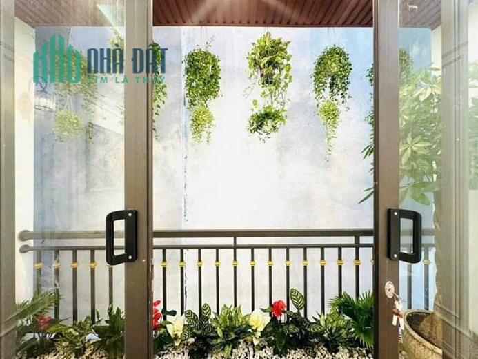 Siêu phẩm – Nhà Xuân Đỉnh, Ô tô đỗ ngày đêm, 42m2, giá 12 tỷ