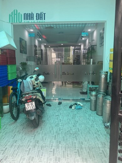 Bán gấp nhà hẻm ô tô Tân Hương, DT 4x21m, nhà mới
