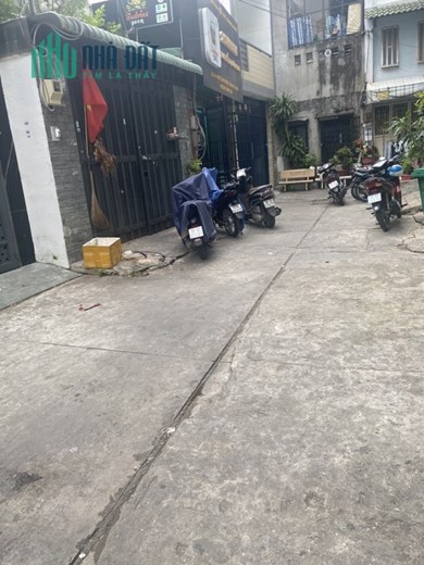 Bán gấp nhà hẻm ô tô Tân Hương, DT 4x21m, nhà mới