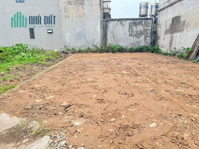 Bán đất Quang Minh, Mê Linh, HN. Đường thông, oto tránh. Dt 61m, giá 2,5 tỷ.