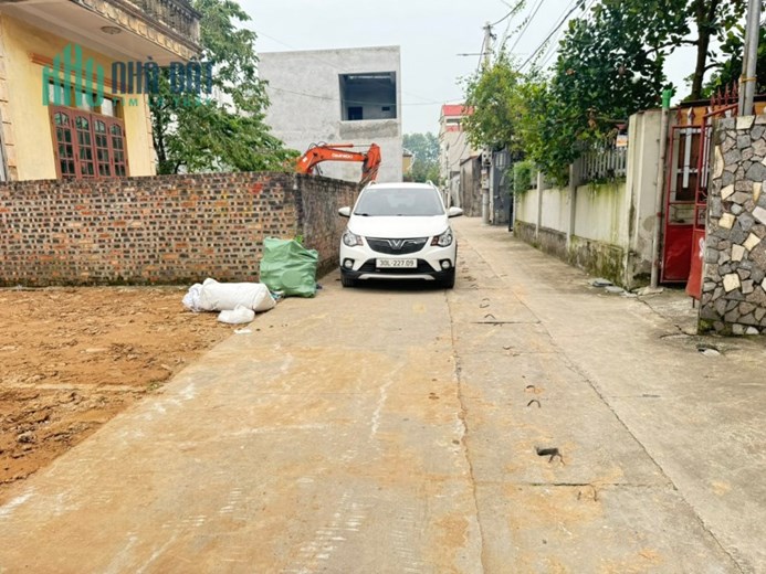 Bán đất Quang Minh, Mê Linh, HN. Đường thông, oto tránh. Dt 61m, giá 2,5 tỷ.