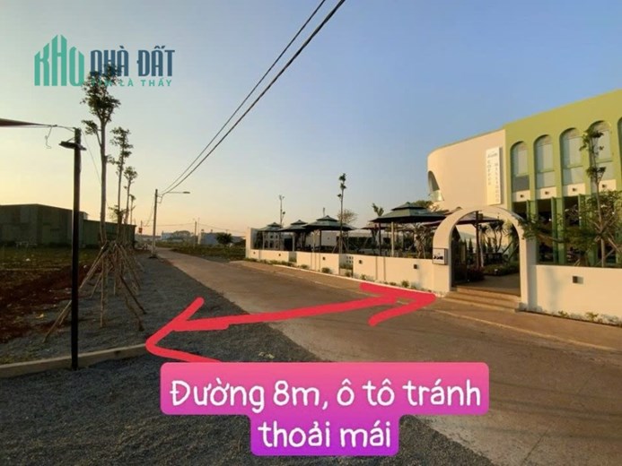 CẦN BÁN GẤP 3 LÔ LIỀN KỀ 2 MẶT TIỀN - CẠNH CÔNG VIÊN 1,1HA