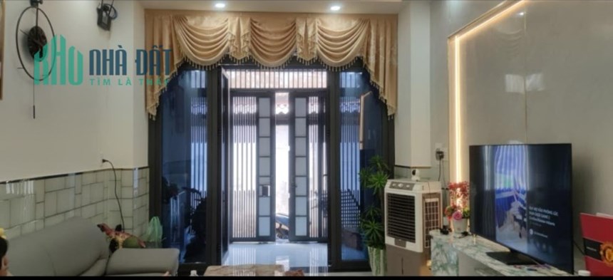 Bán nhà HXH Phạm Thế Hiển Q.8 - 60m2 - 4 tầng - Giá 6.5 Tỷ
