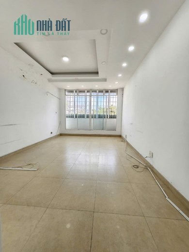 Bán nhà Mặt tiền Lý Thánh Tông DT 4.2x26m, 3 tấm đúc