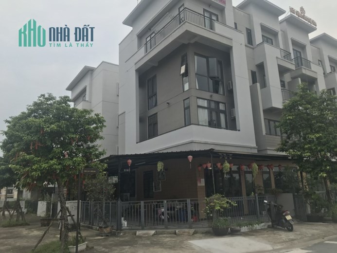 BÁN GẤP CĂN SHOPHOUSE GÁ 4 TY 300 TR TẠI VSIP TP. từ sơn xây 4 tầng DT đa dạng LH; 0832865116