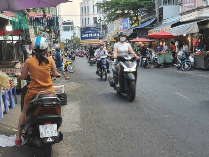 MTKD Nguyễn Súy - chợ Tân Hương DT 4x25m. Giá tốt!!!