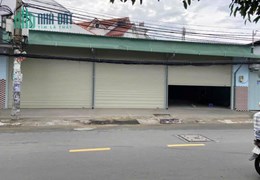 Cho thuê MTKD 330m² (Ngang 18m) Thoại Ngọc Hầu. Vị trí cực kỳ đắc địa.