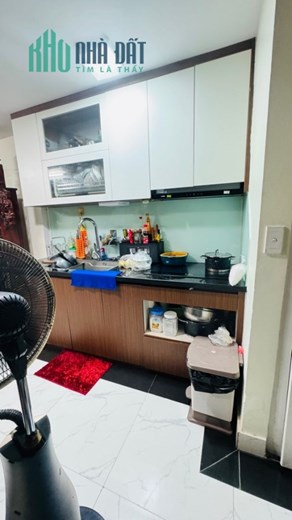 Chủ nhà cần bán để mua nhà to hơn, Ô tô đỗ cổng, ngõ thông các ngả, 30 m2 giá 5,35 tỷ