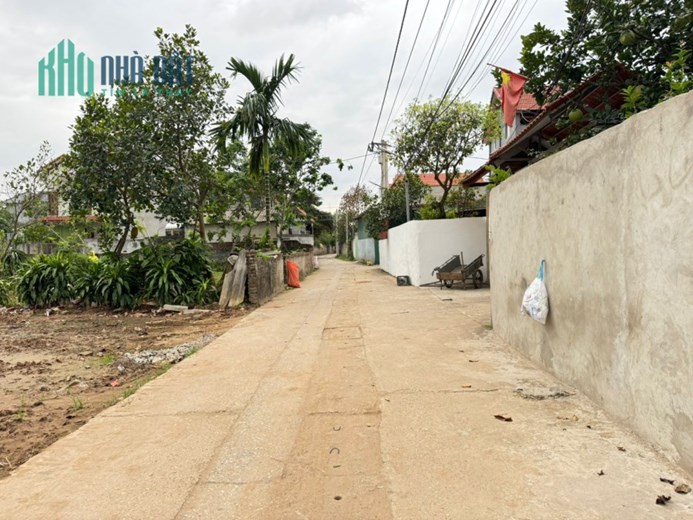 Bán 126m đất Chu Phan, Mê Linh, Hà Nội, đường thông, oto tránh, mt kinh doanh. Giá 2,016 tỷ.