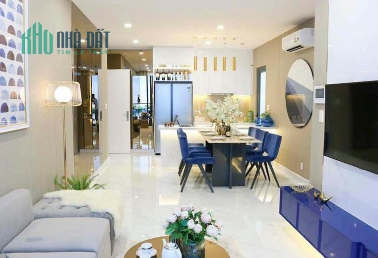 Bán gấp chung cư D11, 90 Trần Thái Tông. 100m2,3pn,căn góc,giá 6,8 tỉ (thương lượng). Lh: 0834487666