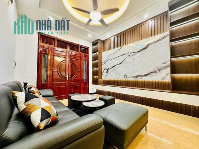 Bán nhà ngõ 205 Xuân Đỉnh, ôtô tránh, DT ~55m2, giá 9,6 tỉ