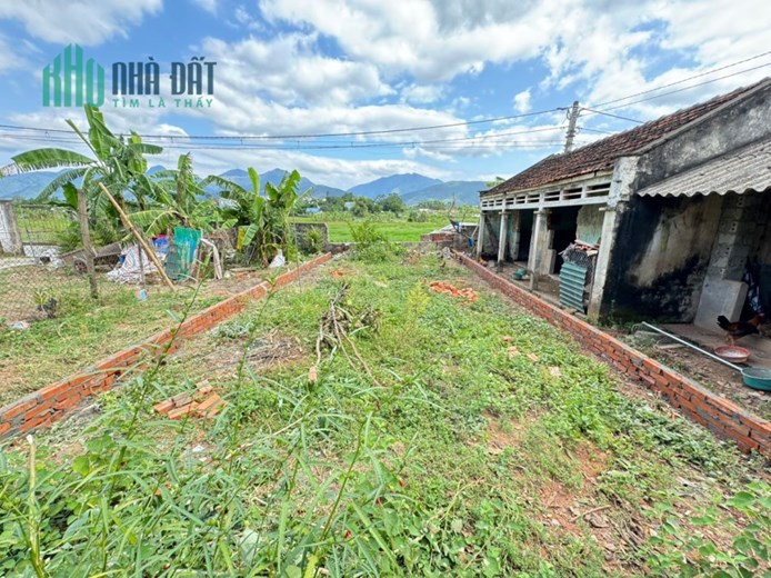 Bán đất Hợp Châu, Tam Đảo, Vĩnh Phúc. Mặt nhựa kinh doanh, View đồng, DT 81m, giá 1,5 tỷ.