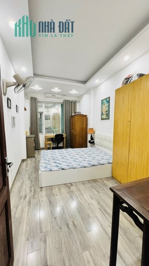 Bán nhà phố Đội Cấn 41m2 x 4 tầng