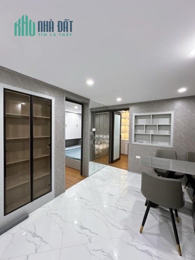 Bán nhà Tập thể Tầng 1 Thanh Xuân Nam, Q Thanh Xuân, Hà Nội. Dt 75m2, 3 ngủ và 2Wc, Ô tô tránh
