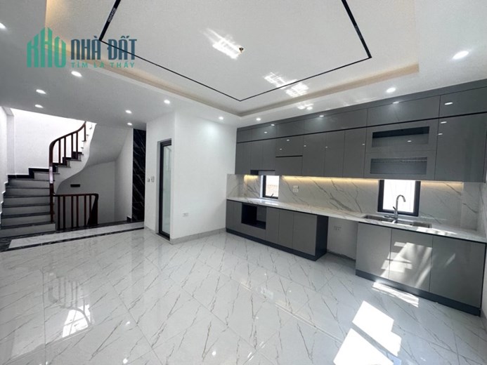 HỒ ĐẮC DI NHÀ MỚI KÍNH KOONG - LÔ GÓC 6 TẦNG THANG MÁY, Ở VÀ KINH DOANH 50M * 6 T * 4.6M Nhỉnh 11 tỷ
