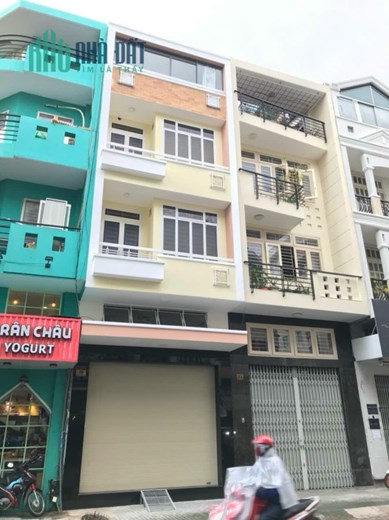 Cho thuê MT 29 Hoa Sứ Q.PN 4,4 x 15 3 lầu 45tr/th