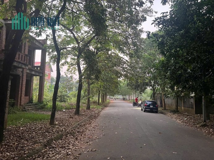 Bán nhà KDT Hà Phong, Tiền Phong, Mê Linh. HN. 500m tới trường ĐH Tài Chính. DT 300m, giá 17 tỷ.