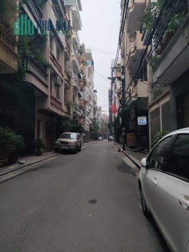Bán đất ngõ 61/17 số 20 Phùng Chí Kiên dt 66/78 m²,mt 4,5 m ngõ 6 m giá nhỉnh 18 tỷ.