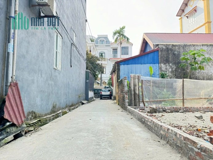 Bán đất Thanh Lâm, Mê Linh, Hà Nội. Full thổ cư, oto đỗ cửa. DT 107m, giá 2,68 tỷ.