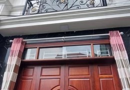 EM CÓ CĂN XÂY 5 TẦNG.MT 12M2 ,DT 124M  GIÁ BÁN 4 TY 500 TR TẠI HOÀI ĐỨC .TP HÀ NỘI ;LH 083.2865.116