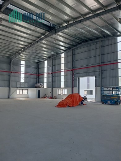 KHO, XƯỞNG CHO THUÊ tại Đường QL 5A. Huyện VĂN LÂM .HƯNG YÊN