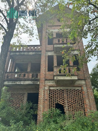Bán nhà xây thô, sổ đỏ sang tên ngay KDT Hà Phong, Tiền Phong, Mê Linh, HN. 304m, giá 18,5 tỷ.