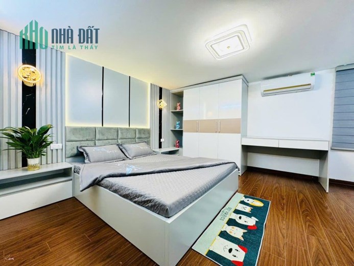 Bán nhà Khương Đình, Thanh Xuân, Căn Góc ngõ 3 gác. Dt 100m2 xây 3 tầng