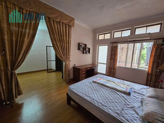 Nhà Hồng Hà 112m, Gần Tràng Tiền, Kinh doanh homestay đỉnh, 16.5 tỷ.
