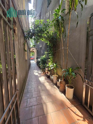 Nhà Hồng Hà 112m, Gần Tràng Tiền, Kinh doanh homestay đỉnh, 16.5 tỷ.