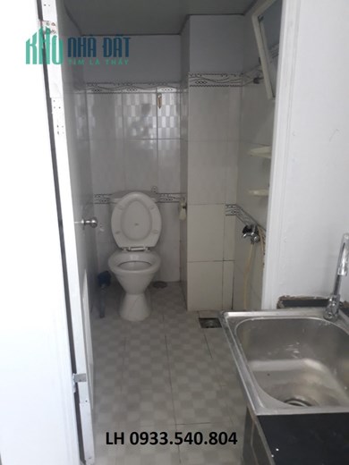 Phòng trọ có máy lạnh gần chợ Bà Chiểu, Hầm xe Free, Cổng vân tay - Giờ tự do. Giá 3tr8