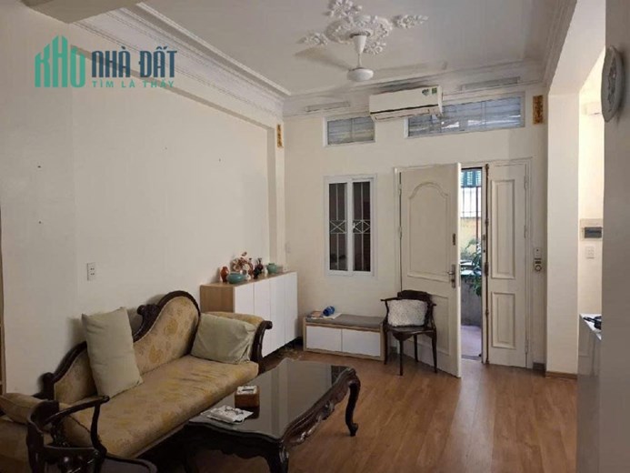 Tập thể Bà Triệu – Gần Hồ Gươm – 38M – Kinh doanh đỉnh – nhỉnh 6 tỷ.