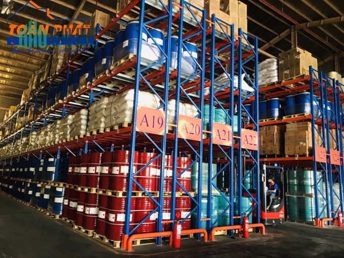 Cho thuê kho rack kệ chứa hàng hóa