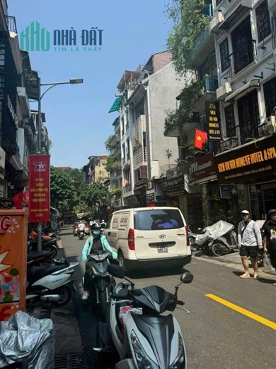 Nhà 40m 3 tầng mặt phố Hàng Mành – Kinh doanh đỉnh – 24 tỷ.