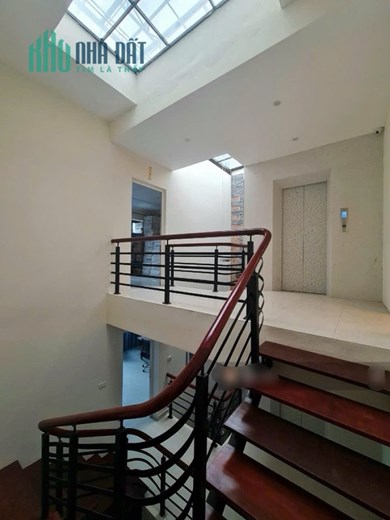 NHÀ CỰC ĐẸP TẠI XUÂN ĐỈNH - THIẾT KẾ HIỆN ĐẠI - Ô TÔ TRÁNH KINH DOANH, GIÁ: 41,5 tỷ , DT: 148 m2