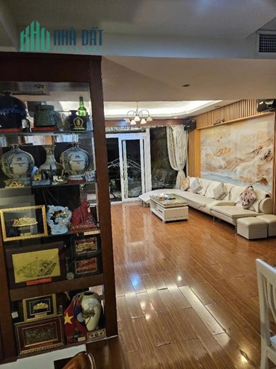 NHÀ ĐẸP NGUYỄN HOÀNG TÔN - PHÂN LÔ Ô TÔ- MẶT TIỀN ĐẸP - TẶNG FULL NỘI THẤT VIP, GIÁ 15,5 tỷ, DT44m2