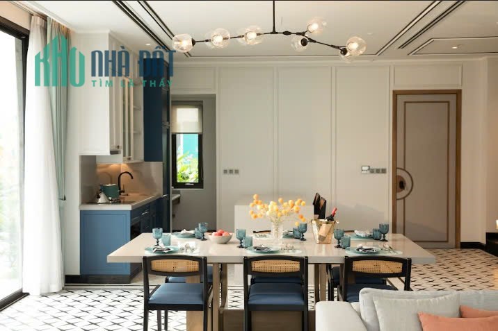 Siêu phẩm Biệt thự biển Hạ Long một bước chạm cát giá từ 150 triệu/m2. Số lượng hữu hạn. Mua ngay!!