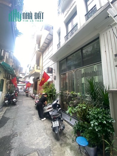 1 NHÀ RA PHỐ, MẶT NGÕ THÔNG Ô TÔ sang Hàng Mã – Nhà 5 tầng ĐẸP 35m MT4m chỉ 15 tỷ - SỔ VUÔNG