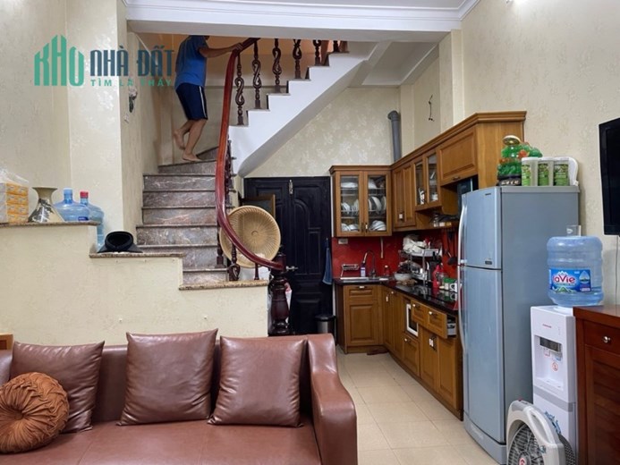 1 NHÀ RA PHỐ, MẶT NGÕ THÔNG Ô TÔ sang Hàng Mã – Nhà 5 tầng ĐẸP 35m MT4m chỉ 15 tỷ - SỔ VUÔNG