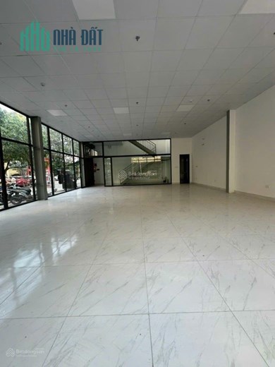 Siêu hot! 40tr Trung Kính đôi. 75m2 x 7T, MT 6m. Có đồ cơ bản. Thang máy, phù hợp spa, lớp học
